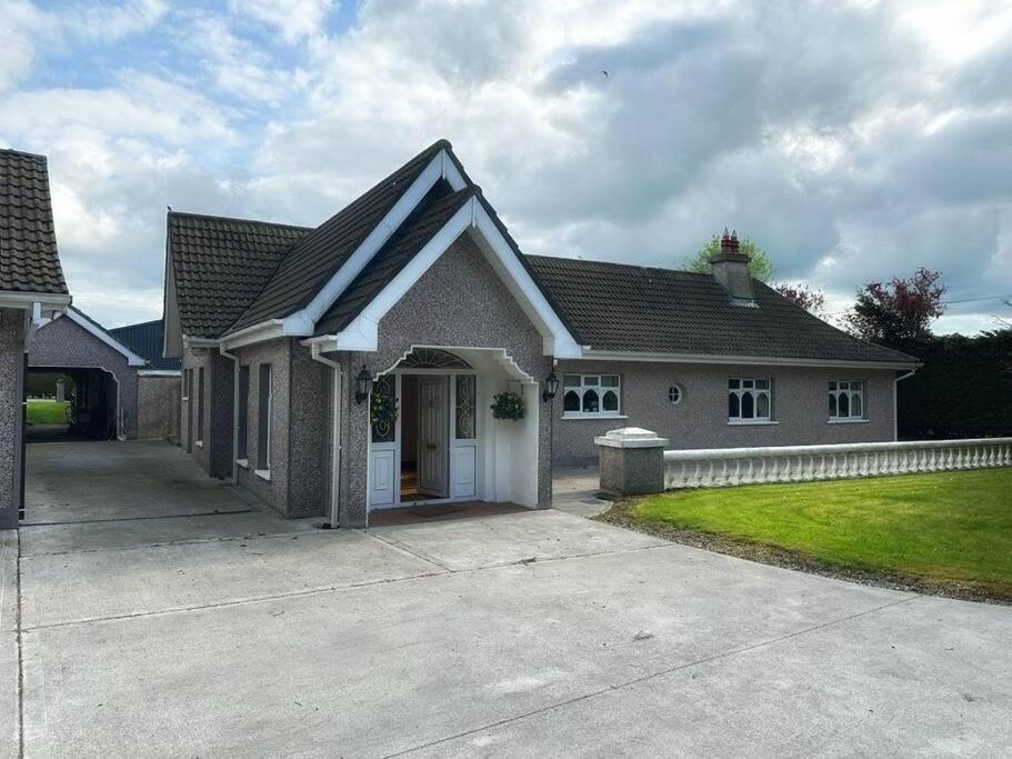 Entire Home At Ballysax House Newpark Zewnętrze zdjęcie